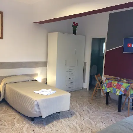 Mar 13 Apartment *